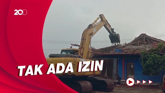 Pembongkaran Rumah Terakhir di Lokalisasi Pati yang Tak Berizin
