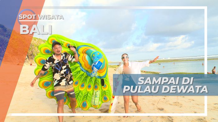 Liburan Asik di Pantai Melasti Bali