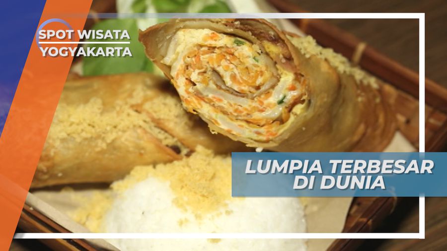 Mengunjungi Kedai Lumpia yang Ukurannya Super Duper Besar, Yogyakarta
