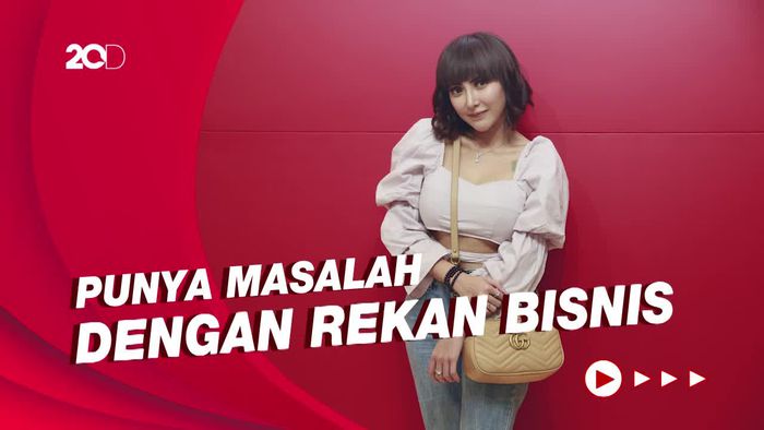 Ayu Aulia Coba Bunuh Diri, Benarkah karena Masalah dengan Zikri Daulay?