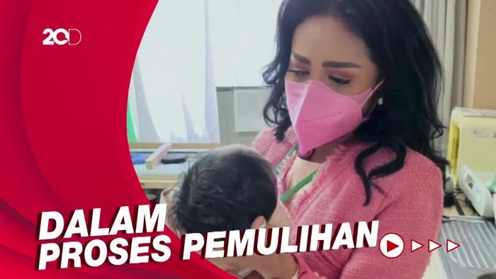 Krisdayanti Ceritakan Kondisi Aurel Usai Persalinan