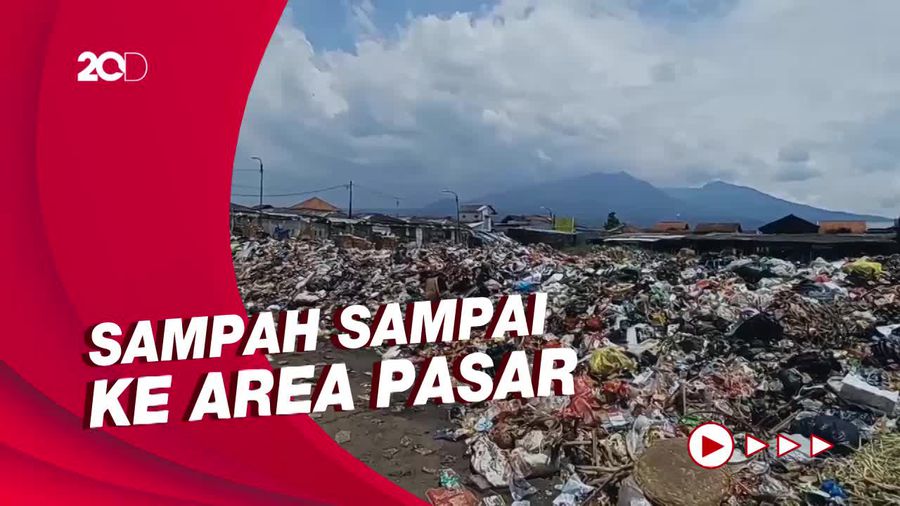 Sudah Ditinjau Wabup, Sampah Masih Saja Menumpuk di TPS Pasar Banjaran