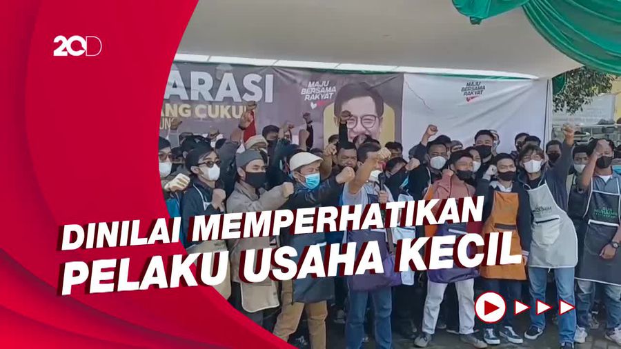 Tukang Cukur di Bandung Deklarasi Dukung Cak Imin Jadi Capres 2024