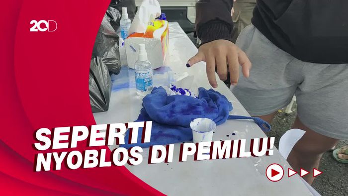 Operasi Pasar Minyak Goreng di Lebak Dibatasi, Jari Pembeli Wajib Dicelup Tinta