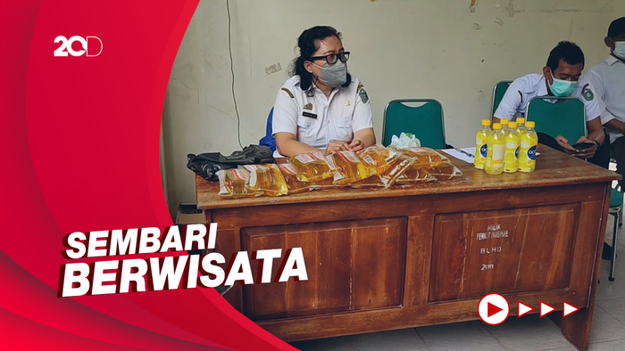 Ikut Vaksinasi, Warga Parepare Dapat Minyak Goreng