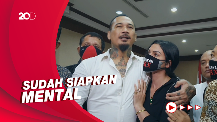 Divonis 1 Tahun Penjara, Jerinx: Selama Ada Istri Pasti Saya Lewati