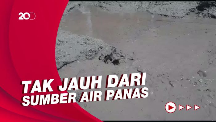 Penampakan Semburan Lumpur di Pasaman Sumbar Usai Gempa M 6,1