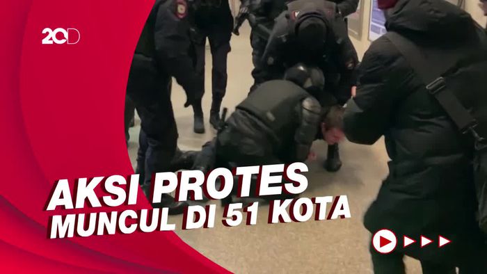 Protes Agresi Militer ke Ukraina, Ribuan Warga Rusia Ditangkap