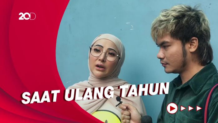 Ayu Aulia Pakai Hijab karena Nazar Sembuh dari Covid-19
