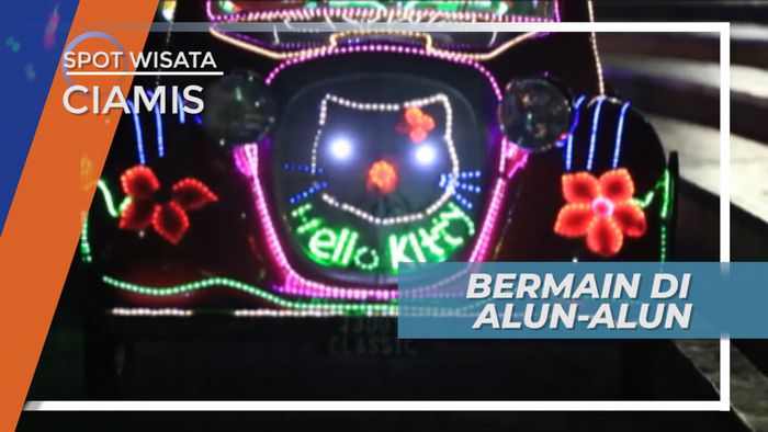 Jalan-jalan Malam Menyusuri Alun-alun Kota Menggunakan Becak yang Nyentrik Abis, Ciamis
