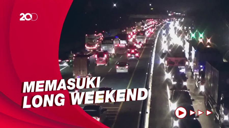 Jelang Libur Isra Miraj, Tol Cikampek Padat di Kedua Arah