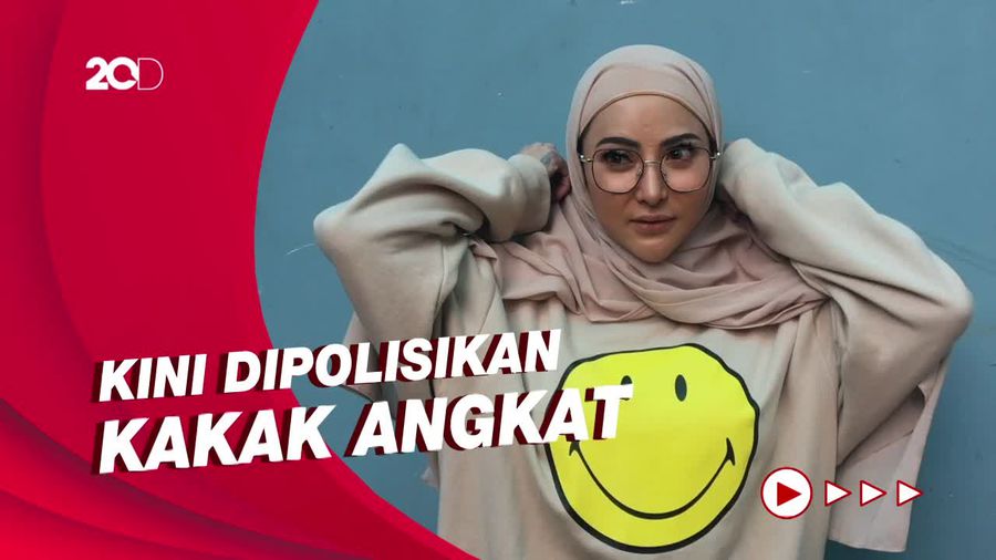 Sempat Coba Bunuh Diri, Berikut Kontroversi Ayu Aulia