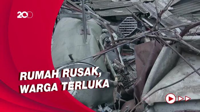 Baku Tembak di Donetsk, Bom Nyasar ke Permukiman Warga