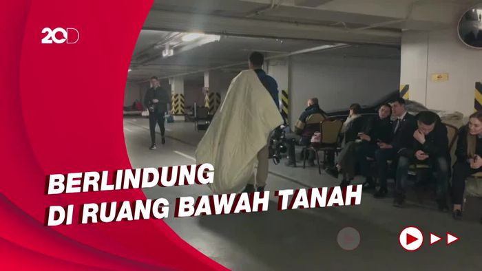 Potret Penduduk Kiev Tidur di Parkiran Bawah Tanah Saat Invasi Rusia