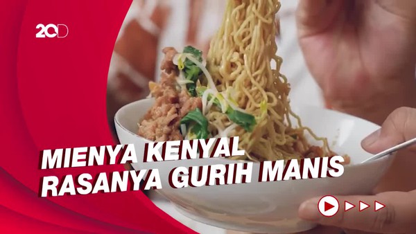 Bikin Laper: Rahasia Kenikmatan Mie Ayung di Jakarta Barat