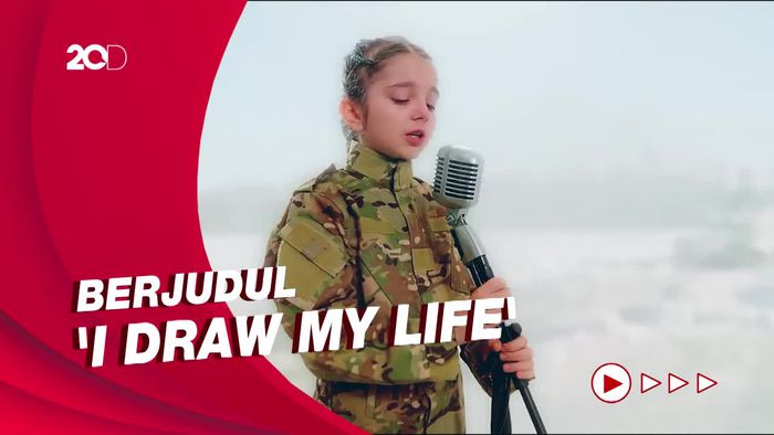 Nyanyian Pilu Gadis Cilik Ukraina Berharap Perang Segera Usai