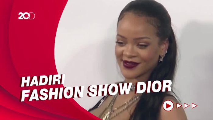 Gaya Rihanna hingga Jisoo BLACKPINK di Paris Fashion Week