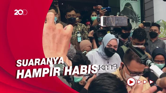 Angelina Sondakh Datangi Balai Pemasyarakatan dalam Kondisi Sakit