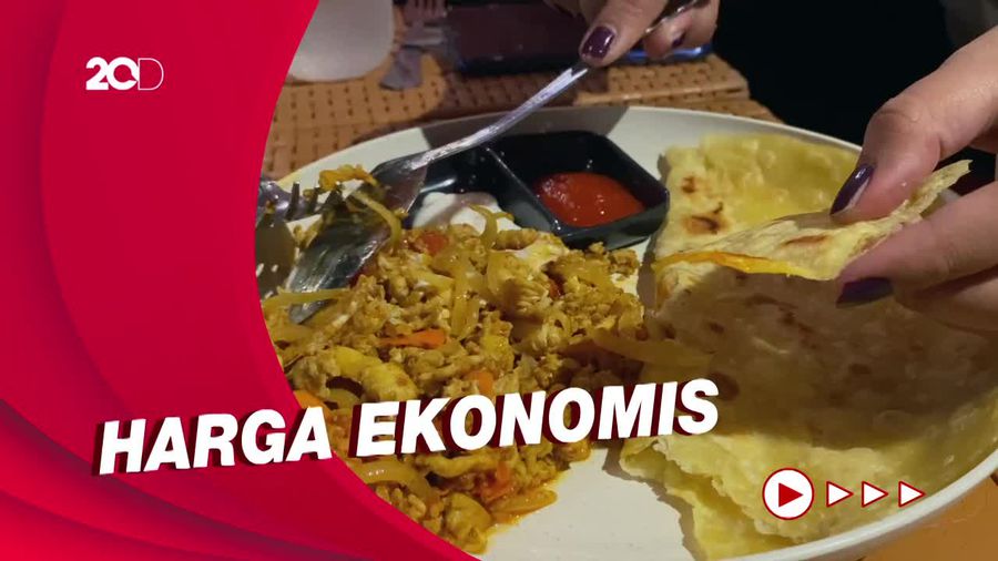 Menikmati Shakshouka dan Kare Ayam ala Timur Tengah di Warung Kaki Lima
