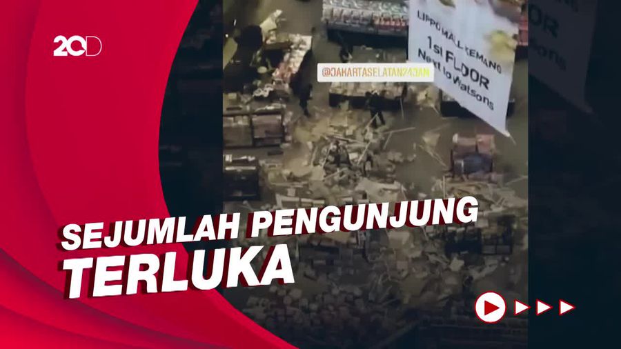 Atap Plafon Mal di Kemang Jaksel Ambruk, Begini Penampakannya