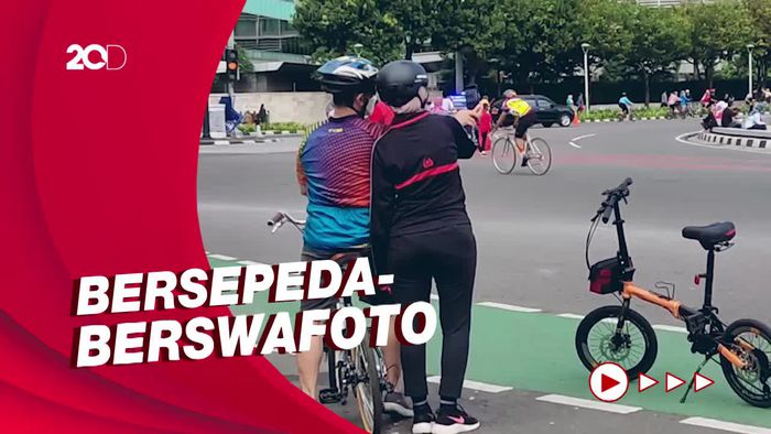 Minggu Pagi di Bundaran HI, Ramai Aktivitas Warga