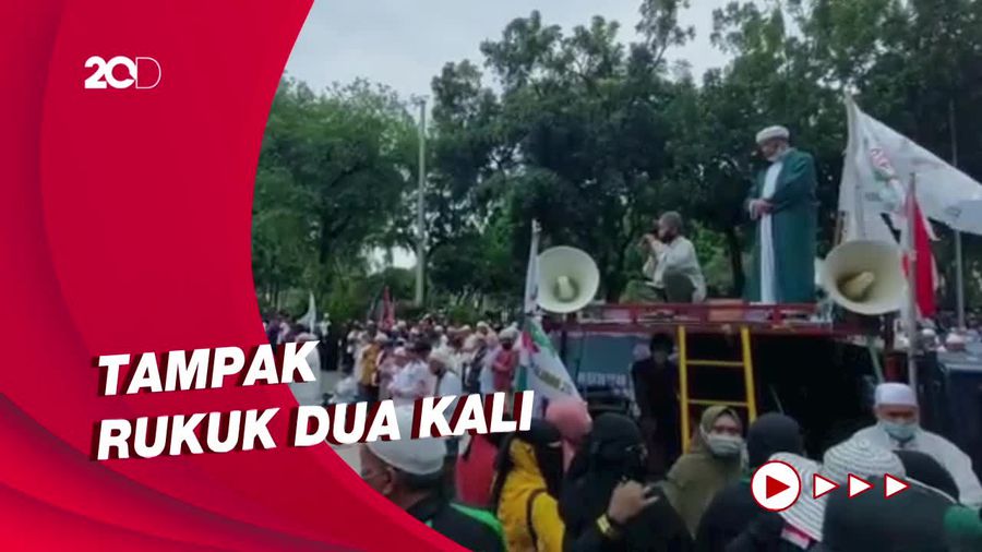 Heboh Gerakan Salat saat Aksi PA 212, Buya Fikri Minta Maaf