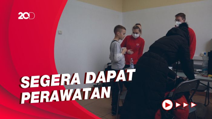 Selamatkan Diri dari Perang, Anak-anak Ukraina Tak Makan 3 Hari