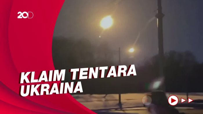 Detik-detik Jet Tempur Rusia Jatuh dan Terbakar di Kharkiv