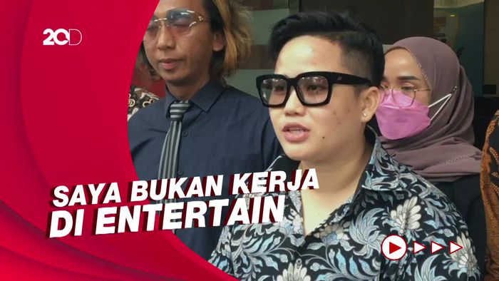 Ade Ratna Sari Bantah Pansos Laporkan Ayu Aulia