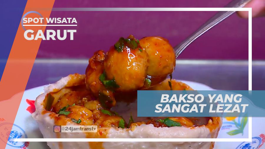 Menikmati Bakso Jumbo Berteman Ceker dan Bumbu Seblak, Garut