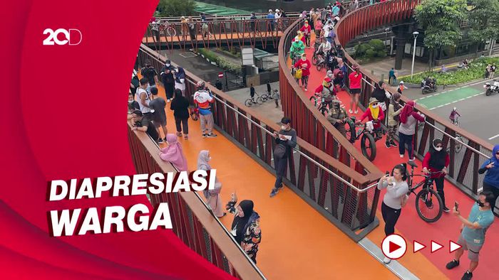 Kata Warga soal Dioperasikannya JPO Pinisi