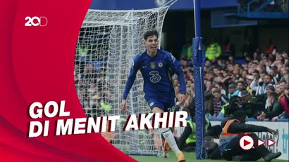 The Blues Menang Tipis