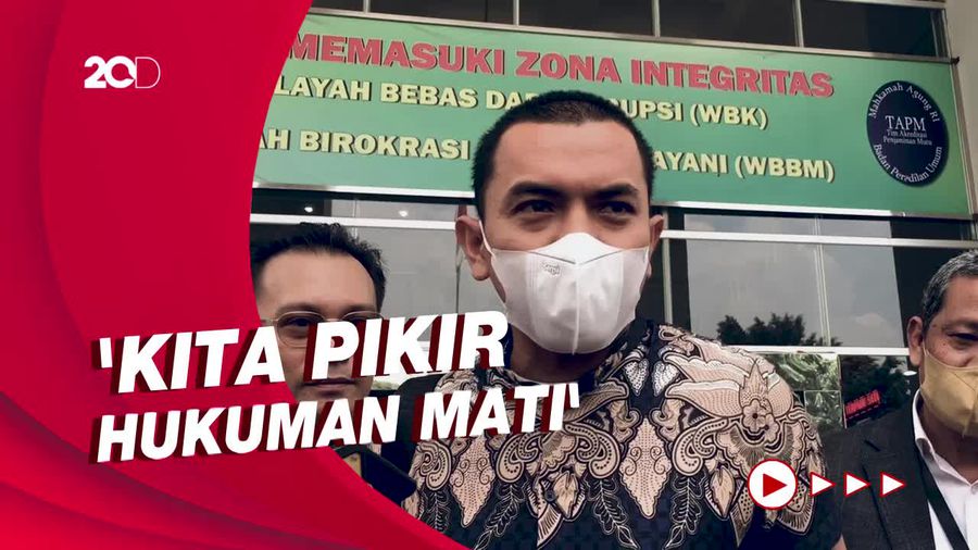 Munarman Sebut Tuntutan 8 Tahun Penjara Kurang Serius