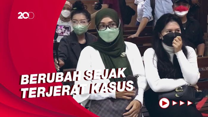 Adam Deni Makin Religius di Tahanan, Ibunda Bersyukur