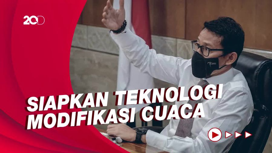 Sandiaga Sebut Pawang Tak Sanggup Usir Hujan di Mandalika 