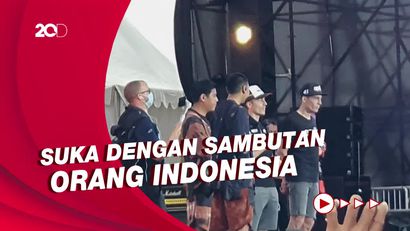 Momen Aleix Espargaro Lempar Kaus ke Penonton MotoGP Mandalika