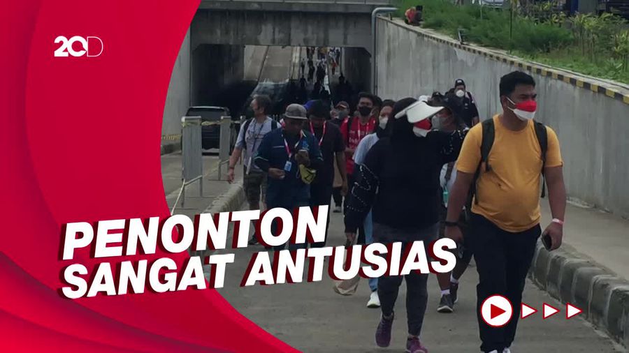 Penonton Berbondong-bondong Jelang Kualifikasi MotoGP di Mandalika