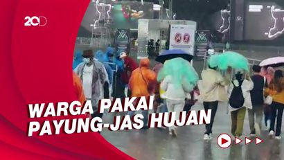 Sirkuit Mandalika Diguyur Hujan Jelang Race MotoGP