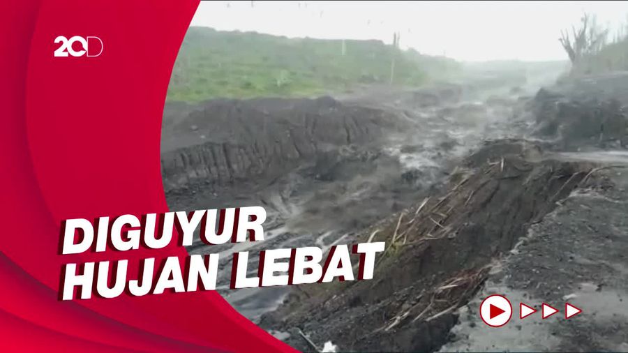 Detik-detik Semeru Muntahkan Banjir Lahar Dingin Terjang Besuk Kobokan