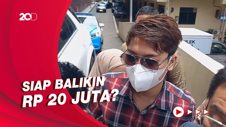 Raut Tegang Rizky Billar saat Ditemani Lesti ke Bareskrim 