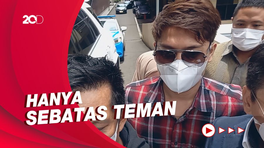Rizky Billar Tegaskan Tak Pernah Diajak Bisnis oleh Doni Salmanan 