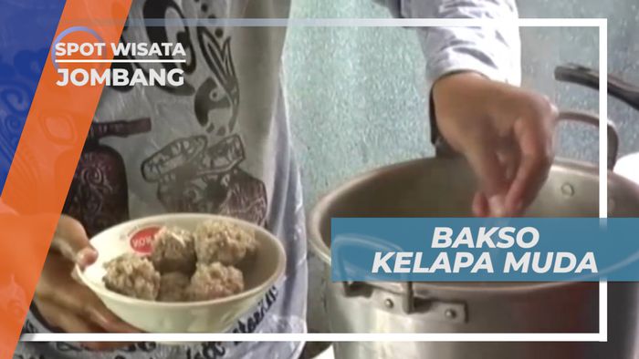 Bakso Unik Wajib Coba, Rasa Kelapa Muda dan Rumput Laut, Jombang