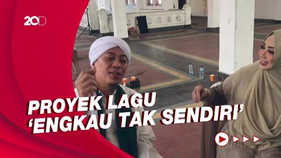 Opick Gaet Reza Artamevia Garap Lagu Baru