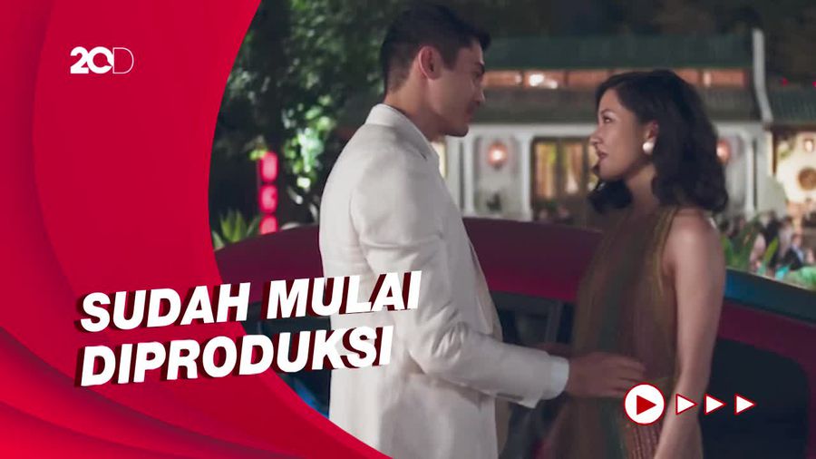 Sekuel Crazy Rich Asians Segera Hadir dengan Penulis Baru