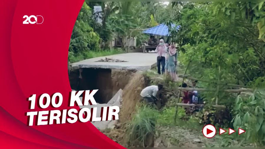 Penampakan Jalan Ambles di Sidrap Buat Desa Kampale Terisolir