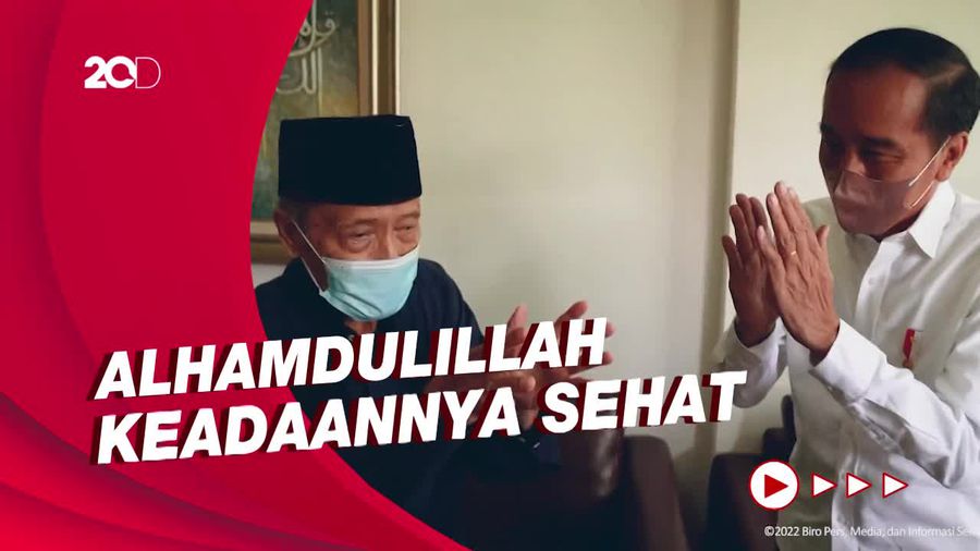 Jokowi Jenguk Buya Syafii yang Sempat Dirawat di RS