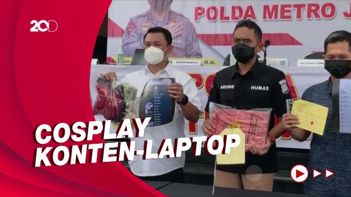 Polisi Pamerkan Barang Bukti Dea OnlyFans