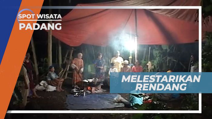 Dengan Terus Masak Rendang Padang, Melestarikan Tradisi Minangkabau