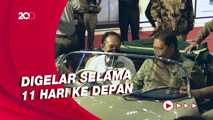 Menko Airlangga Buka Pameran Otomotif IIMS 2022