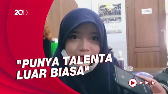 Febi Gadis Pelukis Sukabumi Jajal Empuknya Kursi Ketua DPRD
